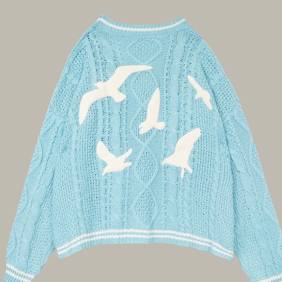 NWT - Taylor Swift CARDIGAN -Brand new in package Taylor Swift 1989 cardigan - Picture 2 of 4